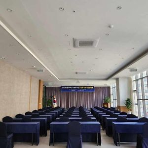 Northharbor Hotel